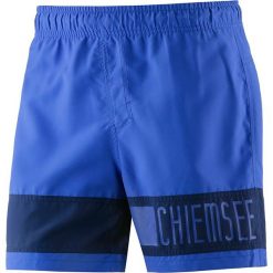 Szorty kąpielowe w kolorze niebieskim. Klapki marki Swimwear. W wyprzedaży za 96.95 zł.
