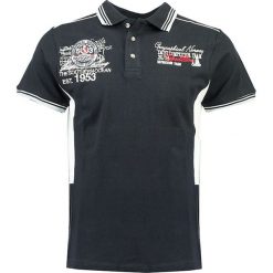 Koszulka polo w kolorze granatowym. Koszulki polo sportowe marki Geographical Norway Men. W wyprzedaży za 90.95 zł.