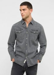 Męska Koszula Mustang Style Duver Denim Black 1016957 4000 300. Czarne koszule Mustang, m, bez wzorów, z denimu, bez kołnierzyka, bez ramiączek. Za 189.99 zł.