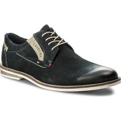 Półbuty LASOCKI FOR MEN MI08-991-781-46. Niebieskie eleganckie półbuty Lasocki For Men, bez wzorów, z nubiku, bez obcasa, bez zapięcia. W wyprzedaży za 129.99 zł.