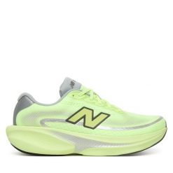 Buty do biegania New Balance. Zielone buty do biegania New Balance, bez wzorów, bez zapięcia, do biegania. Za 649.99 zł.