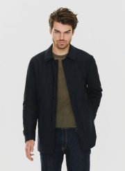 PAKO LORENTE – Granatowy przejściowy płaszcz męski P23WF-7X-010-G-0 - Pako Lorente. Niebieskie płaszcze Pako Lorente, na jesień, m, bez wzorów, eleganckie, bez kaptura. Za 499.99 zł.