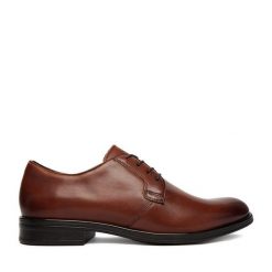 Półbuty Lasocki. Brązowe eleganckie półbuty Lasocki, bez wzorów, bez obcasa, bez zapięcia. Za 150.99 zł.