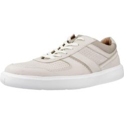 Buty CLARKS CAMBRO RACE Beżowy. Białe buty turystyczne Clarks, bez wzorów, ze skóry, bez zapięcia, trekkingowe. Za 215.99 zł.