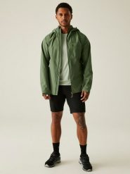 Dare 2b Kurtka przeciwdeszczowa "Torrek Breathe Out" w kolorze zielonym rozmiar: S. Zielone kurtki outdoor i hardshell Dare 2B, m, bez wzorów, bez kaptura. Za 173.99 zł.