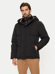 Guess Kurtka zimowa M4BL43 WGJR2 Czarny Regular Fit. Czarne kurtki Guess, na zimę, m, z aplikacjami, z syntetyku, bez kaptura. Za 849.99 zł.