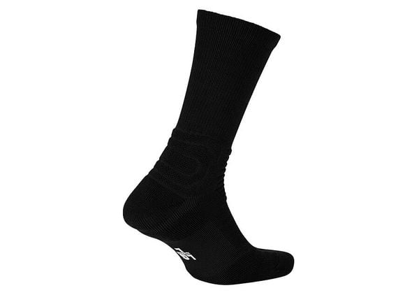 Skarpety męskie nike air jordan ultimate flight crew 2.0 basketball socks black. Czarne skarpety Nike, bez wzorów, ze skóry. Za 137.99 zł.