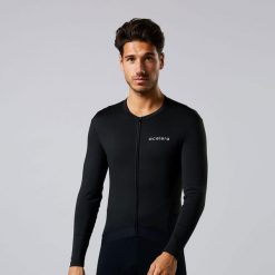 Męska koszulka kolarska Thermo Fleece z długim rękawem. Czarne bluzy ACELERA, m, bez wzorów, z polaru, bez kaptura. W wyprzedaży za 317.21 zł.