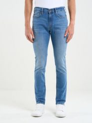 Jeansy męskie z przetarciami niebieskie Terry Carrot 133. Niebieskie jeansy BIG STAR, l, z obniżonym stanem. W wyprzedaży za 299.99 zł.