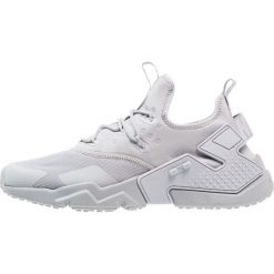 Nike Sportswear AIR HUARACHE DRIFT Sneakersy niskie wolf grey/white. Trampki marki Nike Sportswear. W wyprzedaży za 439.20 zł.