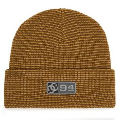 Czapka DC Shoes. Brązowe czapki zimowe DC Shoes, bez wzorów. Za 129.99 zł.