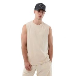 T-shirt bez rękawów Chicago Bulls New Era NBA Core Plus. Brązowe bezrękawniki New Era, m, bez wzorów, bez kołnierzyka, bez ramiączek. Za 219.00 zł.
