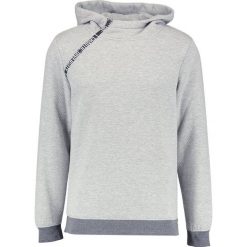 Jack & Jones JCOKARI HOOD CAMP Bluza z kapturem light grey melange. Bluzy z kapturem marki Jack & Jones, m, z bawełny, z kapturem. Za 149.00 zł.