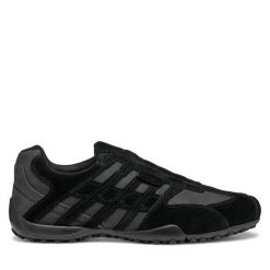 Półbuty Geox. Czarne eleganckie półbuty Geox, bez wzorów, bez obcasa, bez zapięcia. Za 269.99 zł.