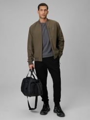 4F Spodnie dresowe joggery męskie - czarne L. Czarne joggery i bojówki 4F, l, bez wzorów, z dresówki, sportowe. Za 149.99 zł.