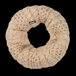 Chusta Eisbar Afra Loop Chusta Eisbar Afra Loop one size. Brązowe szaliki Eisbar, bez wzorów, z dzianiny. Za 249.90 zł.