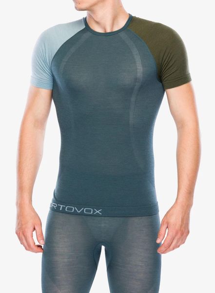 Koszulka termoaktywna Ortovox 120 Comp Light Short Sleeve. Niebieskie bielizna termoaktywna ORTOVOX, na zimę, l, bez wzorów, z dzianiny, bez ramiączek, trekkingowe. Za 350.89 zł.