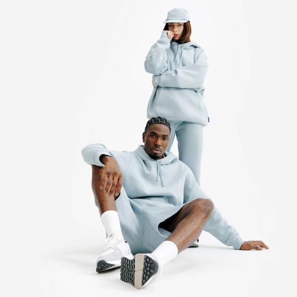 Bluza z kapturem unisex Elementals. Niebieskie bluzy z kapturem Decathlon, l, bez wzorów, z bawełny, z kapturem. Za 169.99 zł.