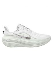 Nike Buty "AIR WINFLO 12" w kolorze białym do biegania rozmiar: 43. Białe buty do biegania Nike, bez wzorów, bez zapięcia, do biegania. Za 378.62 zł.