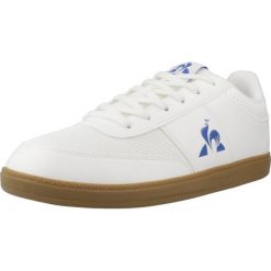 Buty LE COQ SPORTIF LCS OLLIE Biały. Białe buty trekkingowe le coq sportif, bez wzorów, bez zapięcia. Za 246.99 zł.
