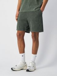 Champion Szorty w kolorze khaki rozmiar: L. Brązowe szorty Champion, l, bez wzorów. Za 133.95 zł.