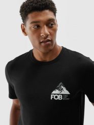 4F T-shirt regular z nadrukiem męski - czarny XXL. Czarne t-shirty 4F, m, bez wzorów, z bawełny, bez kołnierzyka, bez ramiączek. W wyprzedaży za 39.99 zł.
