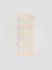 5 pack skarpet stopek - złamana biel. Skarpety Reserved, bez wzorów. Za 59.99 zł.