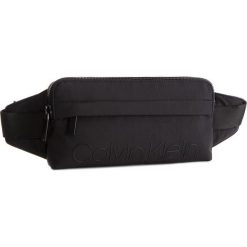 Saszetka nerka CALVIN KLEIN - Strapped Waistbag K50K503779 001. Saszetki i nerki marki CALVIN KLEIN. W wyprzedaży za 249.00 zł.