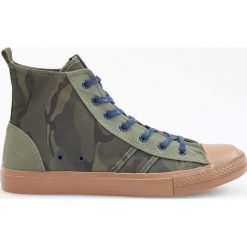 Trampki moro za kostkę - Khaki. Trampki marki Cropp. W wyprzedaży za 49.99 zł.