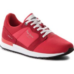 Sneakersy PEPE JEANS - Tinker Pro 120 Factory Red 220. Czerwone buty sportowe casual marki Pepe Jeans, z jeansu. W wyprzedaży za 239.00 zł.