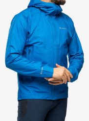 Kurtka z membraną męska Montane Phase Nano Jacket. Niebieskie kurtki Montane, na zimę, l, bez wzorów, z gore-texu, bez kaptura. Za 1,220.99 zł.