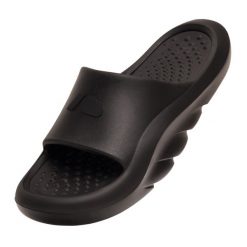 Klapki Kubota Futuro Cloud. Czarne klapki Kubota, z materiału. Za 139.99 zł.