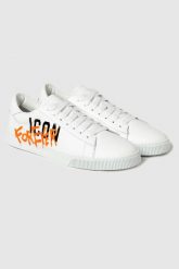 DSQUARED2 Białe sneakersy męskie icon forever. Białe buty sportowe casual Dsquared2, bez wzorów, z gumy, bez zapięcia. W wyprzedaży za 1,299.99 zł.