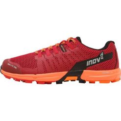 Inov8 ROCLITE 290 Obuwie do biegania Szlak red/orange. Buty do biegania marki Inov-8. W wyprzedaży za 398.30 zł.