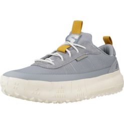 Buty SKECHERS REVO Niebieski. Niebieskie buty sportowe casual Skechers, bez wzorów, ze skóry, bez zapięcia. Za 329.99 zł.