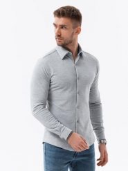 Koszula męska dzianinowa z długim rękawem - szara V5. Szare koszule Ombre Clothing, m, bez wzorów, z dzianiny, bez kołnierzyka, bez ramiączek. W wyprzedaży za 39.99 zł.