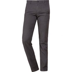 BOSS CASUAL Chinosy light pastel grey. Spodnie materiałowe BOSS CASUAL. Za 539.00 zł.