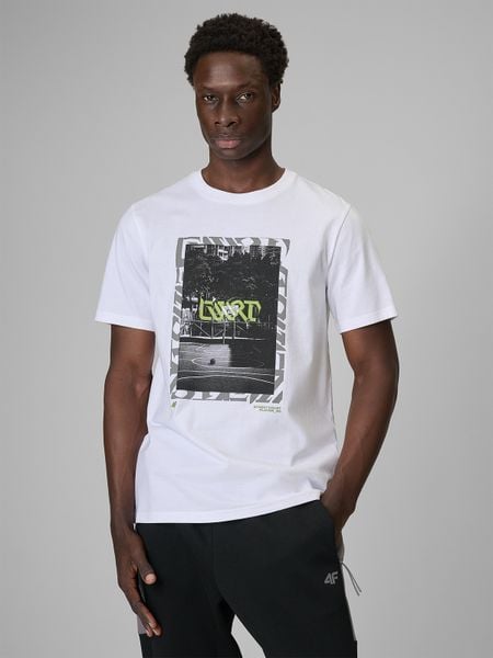 4F T-shirt regular z nadrukiem męski - biały M. Białe t-shirty 4F, m, bez wzorów, z bawełny, bez kołnierzyka, bez ramiączek. Za 79.99 zł.