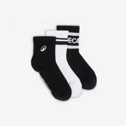 Skarpety krótkie Ankle 3 sztuki. Białe skarpety Decathlon, bez wzorów, z bawełny. Za 39.99 zł.