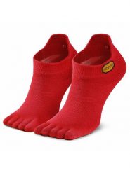 Vibram Fivefingers Skarpety Niskie Unisex Athletic No Show S18N04 Czerwony. Czerwone skarpetki sportowe Vibram Fivefingers, bez wzorów, z materiału. Za 39.99 zł.