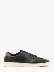Czarne półbuty męskie sznurowane STEFANO. Czarne eleganckie półbuty Ryłko, bez wzorów, z materiału, bez obcasa, na płaskiej podeszwie, bez zapięcia. Za 399.99 zł.