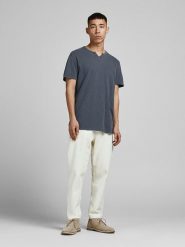 Jack & Jones Koszulka w kolorze granatowym rozmiar: XL. Niebieskie bezrękawniki Jack & Jones, xl, bez wzorów, z bawełny, bez kołnierzyka, bez ramiączek. Za 48.62 zł.