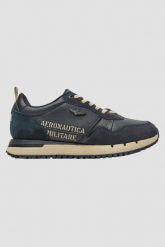 AERONAUTICA MILITARE Granatowe męskie sneakersy Eco-leather AM. Niebieskie buty sportowe casual Aeronautica Militare, bez wzorów, ze skóry, bez zapięcia. W wyprzedaży za 449.99 zł.