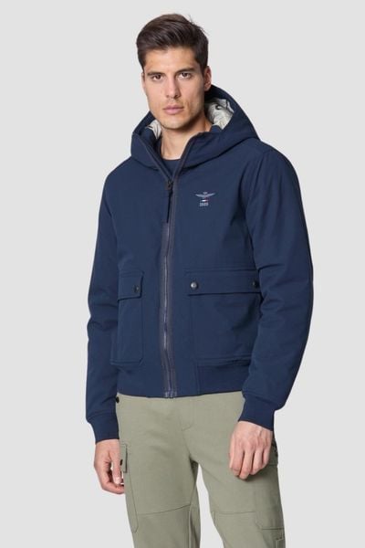 AERONAUTICA MILITARE Granatowa męska kurtka Hooded Jacket In Stretch Fabric, Rozmiar 50. Niebieskie kurtki Aeronautica Militare, m, bez wzorów, bez kaptura. W wyprzedaży za 800.99 zł.