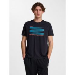 Koszulka Hummel Pulse Graphic. Czarne t-shirty sportowe Hummel, bez wzorów, bez ramiączek, na fitness i siłownię. Za 147.00 zł.