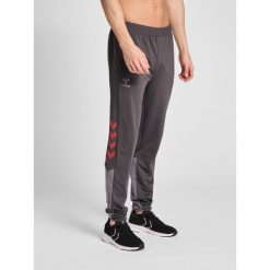 Spodnie bramkarskie Hummel hmlPRO Grid. Czarne szorty Hummel, l, bez wzorów, sportowe. W wyprzedaży za 239.90 zł.