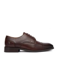 Półbuty GINO ROSSI. Brązowe eleganckie półbuty Gino Rossi, bez wzorów, bez obcasa, bez zapięcia. Za 260.99 zł.