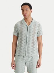 Guess Koszula M6GP46 K3236 Zielony Regular Fit. Zielone koszule Guess, m, z aplikacjami, z bawełny, bez kołnierzyka, bez ramiączek. Za 399.99 zł.