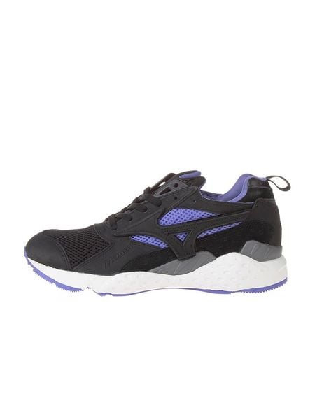 Mizuno Buty "Mondo Control" w kolorze czarnym do tenisa rozmiar: 46. Czarne buty treningowe Mizuno, bez wzorów, z materiału, tenisowe. Za 328.45 zł.