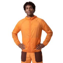 Męska ultralekka wiatroszczelna kurtka trekkingowa Siroko Laugavegur Orange. Brązowe kurtki SIROKO, m, bez wzorów, z materiału, bez kaptura. Za 298.00 zł.